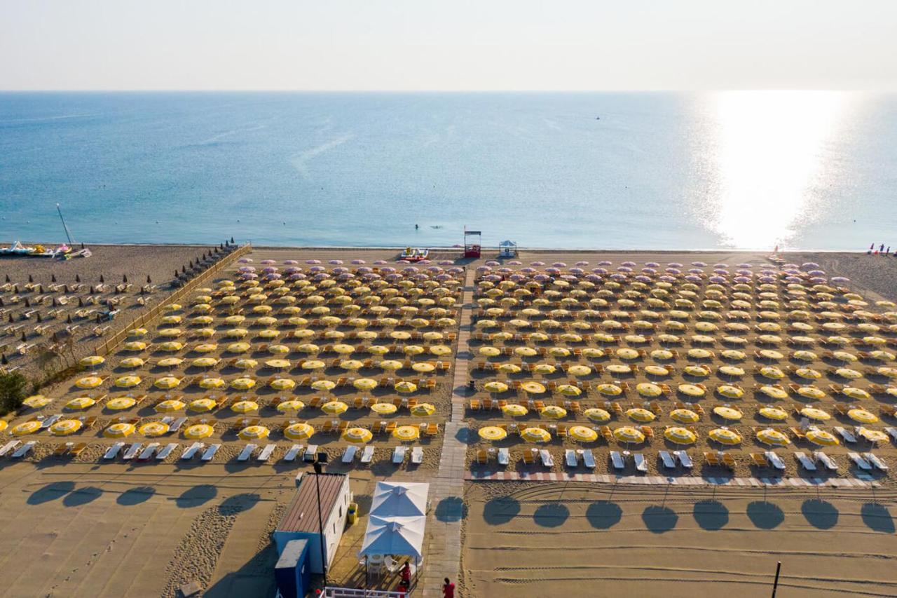 Minerva Club Resort & Golf Marina di Sibari Exterior foto